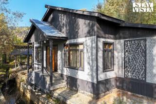 StayVista at Crystal Creek 2BR villa in Gulmarg with Free Breakfast - Gulmarg - 5