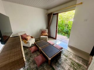 Puri Saren Anyar - Gianyar - 1