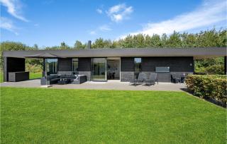 Three-Bedroom Holiday Home In Hemmet - 2