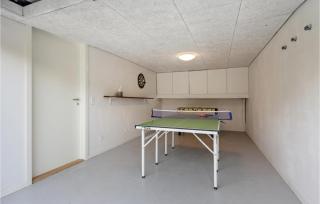 Gorgeous Home In Ringkøbing With Wifi - 5