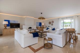 Windmill Beachfront Villa - Colares - 7