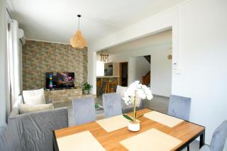 Spacious 4 Bed Villa with BBQ, Pool & Parking Grand Baie - Grand-Baie - 7