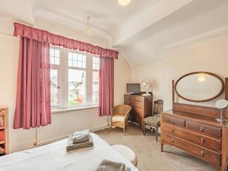 15 Elms Road - Bare - 7
