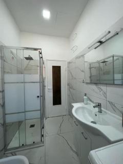 Spacious and Bright close to Fiera and San Siro - Milan - 1