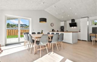 Gorgeous Home In Ebeltoft With Sauna - Ebeltoft - 3