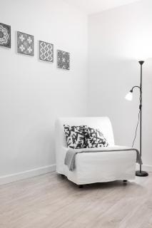 Cozy Studio Apartment Strzelecka Old Town Poznań by Noclegi Renters - Poznań - 5