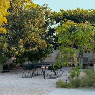 calm resort - 2