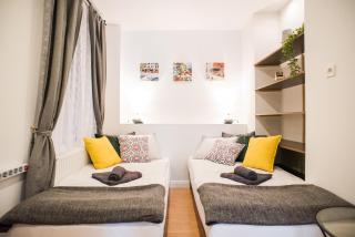 N16-Spacey, modern family flat for 5 - Budapest - 7