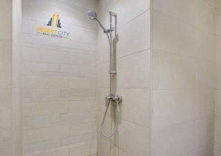 Fully Furnished One Bed in Meydan, Hosted by Desert City Stays - 8