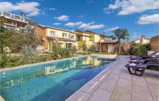 4 Bedroom Cozy Home In Opatija - Opatija - 0