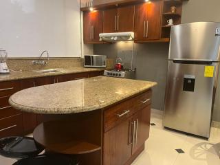 Apartamento Cómodo cerca del centro - Loja - 0