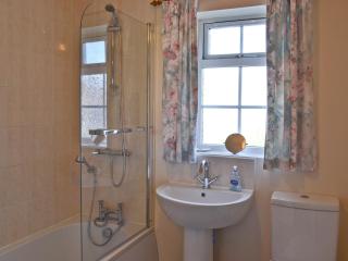 Sea Breeze Bungalow - Sutton on Sea - 4