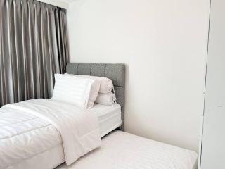 The Jeewel of La Casa IV - 2