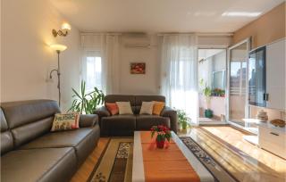 Two-Bedroom Apartment In Ploce - Ploče - 3
