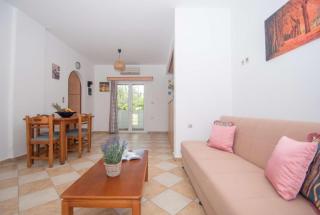 Villa Andreas with swimming pool - Mouzákion - 4