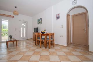 Villa Andreas with swimming pool - Mouzákion - 1