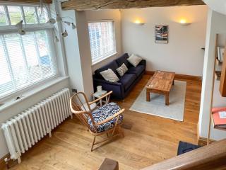 The Old Coach House - 4