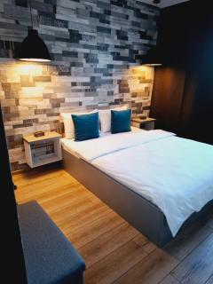 New Grey Apartament - Reghin - 6