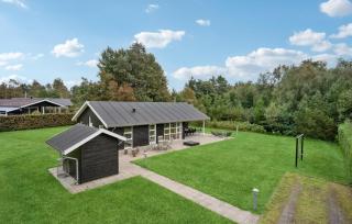 Amazing Home In Hals With Kitchen - Hals - 1