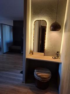 New Grey Apartament - Reghin - 3