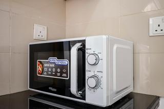 Cozy Studio Near Dubai Central Mall - Dubai - 1