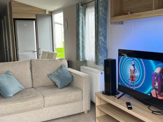 Surfside Bliss - Cayton Bay Park caravan - Scarborough - 1