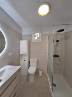 Newly refurbished bungalow in prime location - Playa de las Americas - 2
