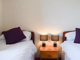 Cherry - 28556 - Brighstone - 3