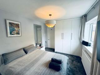 Three bedroom house - 6