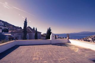 1620 Historical Stone Manor - Hydra - 5