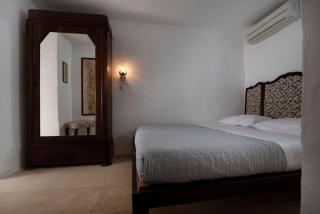 1620 Historical Stone Manor - Hydra - 3