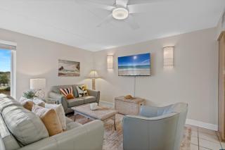 Treehouse 394 - Pensacola Beach - 4
