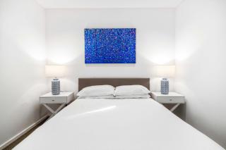 Southbank Central 2-Bed - Pool, Gym & City Views - Melbourne - 1