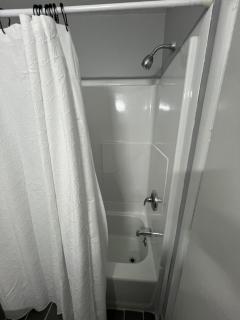 Nest Inn - Watertown - 5