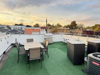 Stunning NYC rooftop views minutes away from NYC 2 bedroom 2 bath - Jersey City - 8
