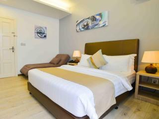 Coconut Tree Hulhuvilla Beach - 1