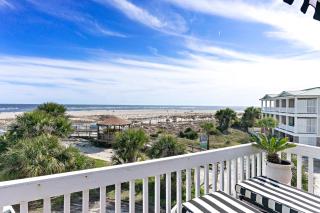Relaxing Beach Front Home - Tybee Island - 4