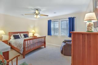 Coastal Cottage on 28th - Myrtle Beach - 2