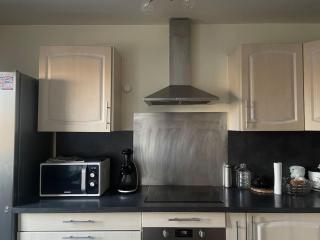 Double room in a shared duplex flat 15 mins from La Defense Arena - Business Center - Nanterre - 9