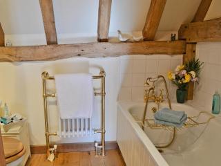 Mount House Barn - Burwash - 1