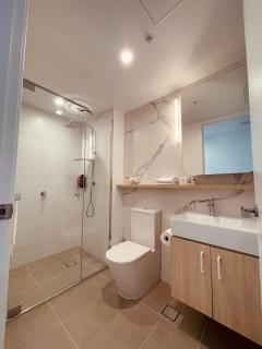 Box Hill 2bed 2bath Apartment 7x5 - Box Hill - 6