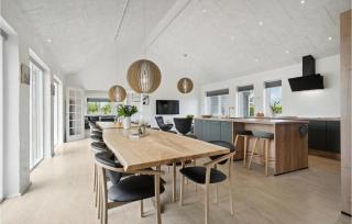 Lovely Home In Hadsund With Wifi - 6