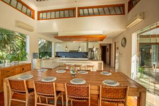 Breezy and Tranquil Atmsophere 5 bed Villa - Canggu - 5