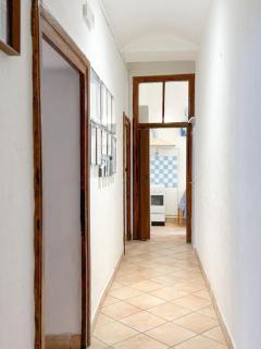 Vatican Art Apartment - 2