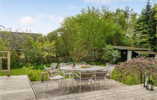 Amazing Home In Hornslet With Kitchen - 1