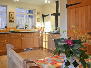 Tudor Cottage - Romsey - 3
