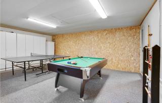 Gorgeous Home In Grindsted With Wifi - 4