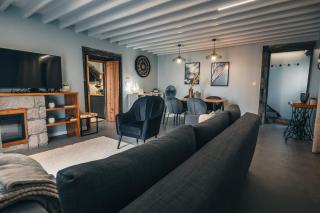Stone House - 7
