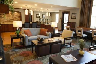 Staybridge Suites Auburn Hills by IHG - Auburn Hills - 5