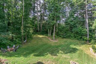 BRAND NEW 10 Min to Downtown and Private HOT TUB and Arcade - Asheville - 7